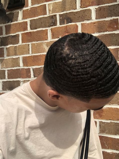 How to Brush in 360 Waves: An Essential Guide – waversdreams.